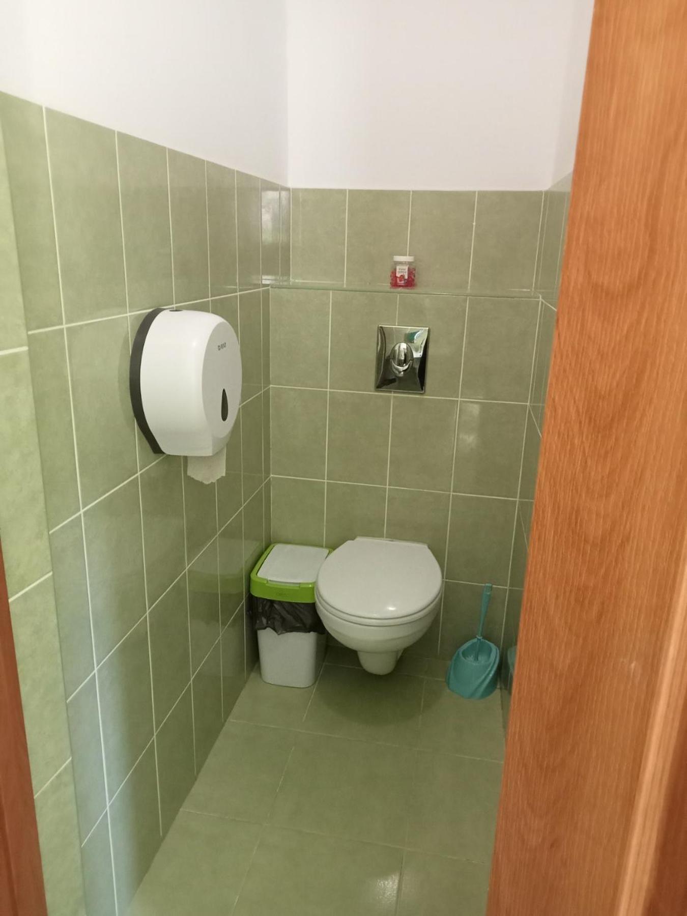 Hostel Iskra Lviv Exterior photo